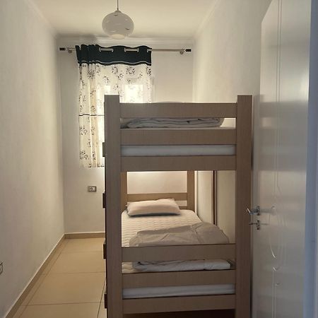 Hotel Paradise Шкодер Экстерьер фото